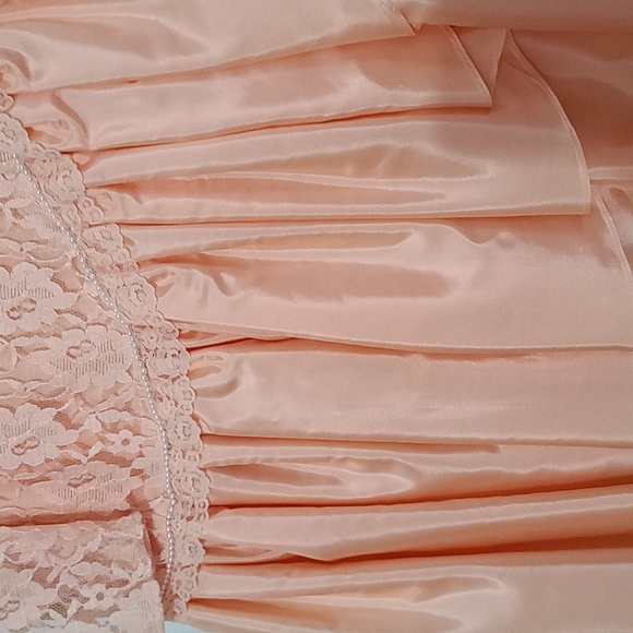 Retro late 80s taffeta dress - Picture 4 of 10